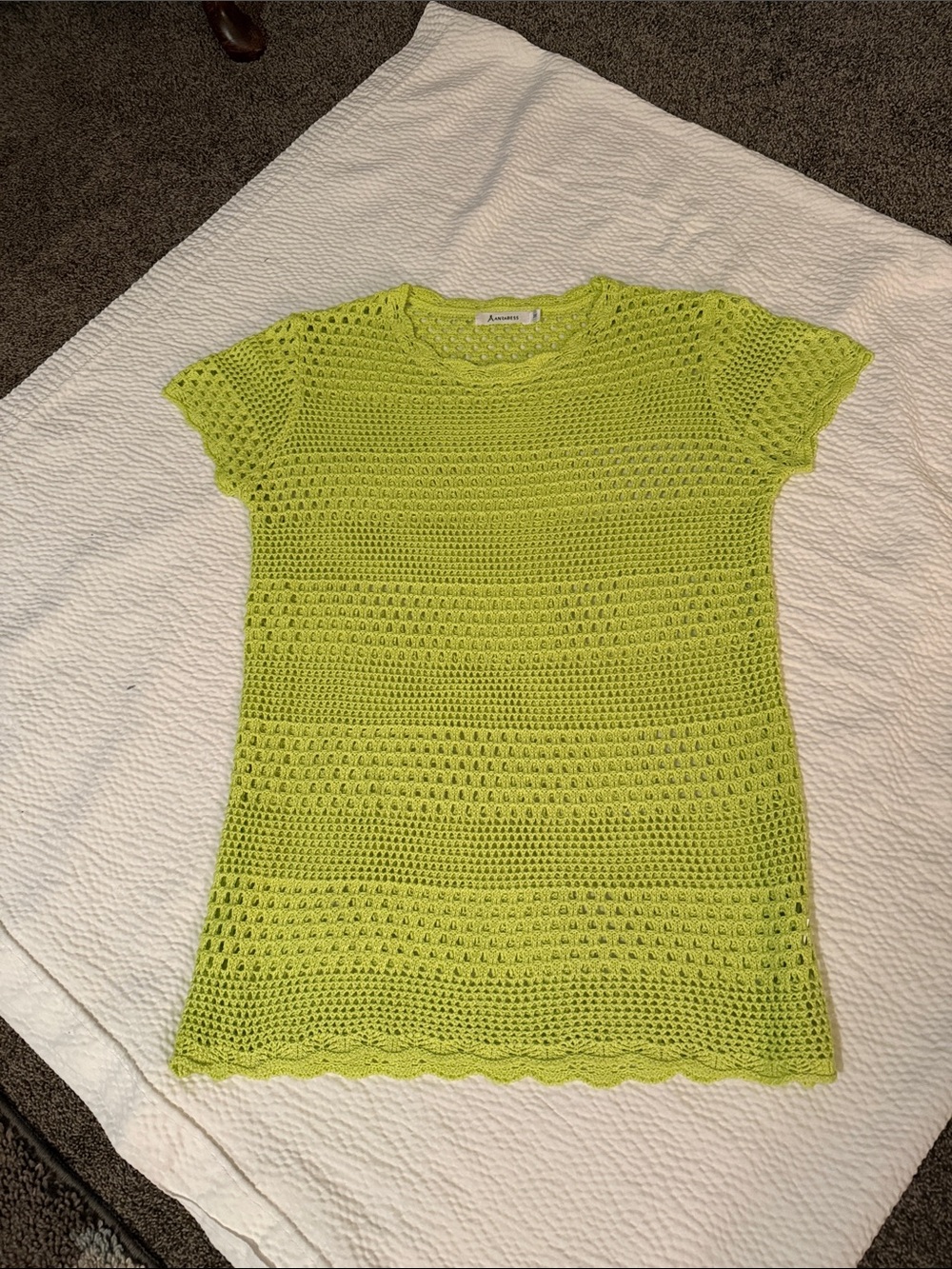 Crochet Short Sleeve Tee in Lime by Anrabess